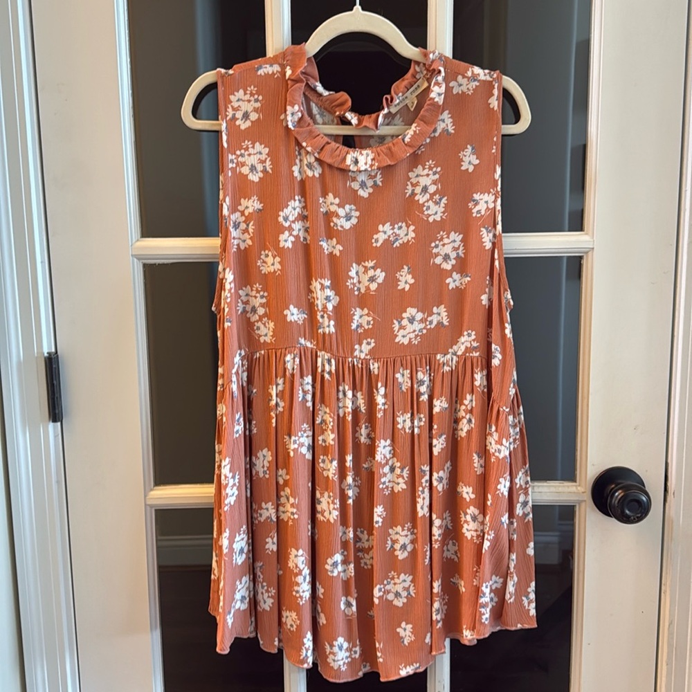 MATERNITY- flower tank